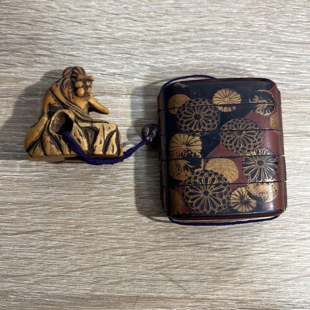 時代蒔絵　印籠