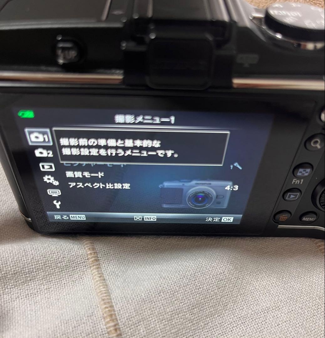 タイムセール　オリンパス　E-P3 一眼レフデジタルカメラ