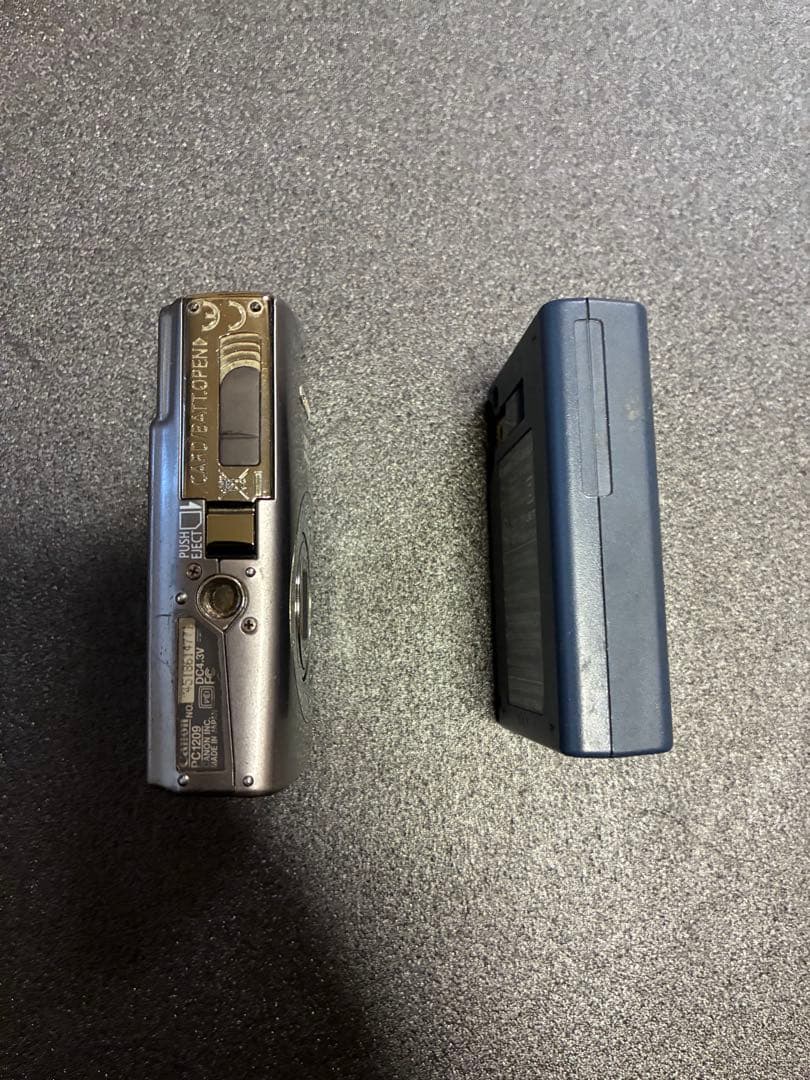 canon ixy900is 現状　デジカメ　レトロ