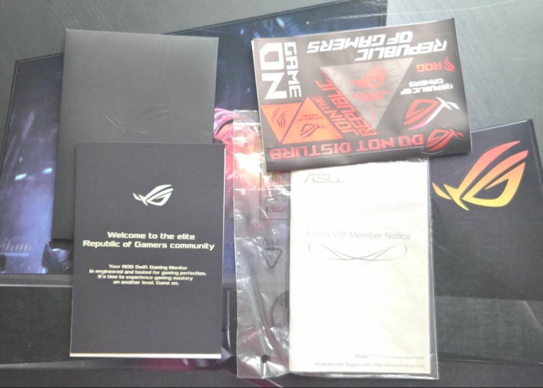 ASUS ゲーミングモニター ROG PG32UQ 32インチ 4K 144Hz