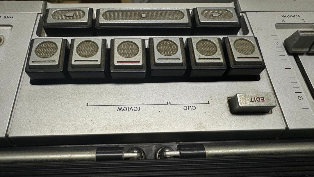 SHARP ステレオラジオカセットレコーダー GF-303ST