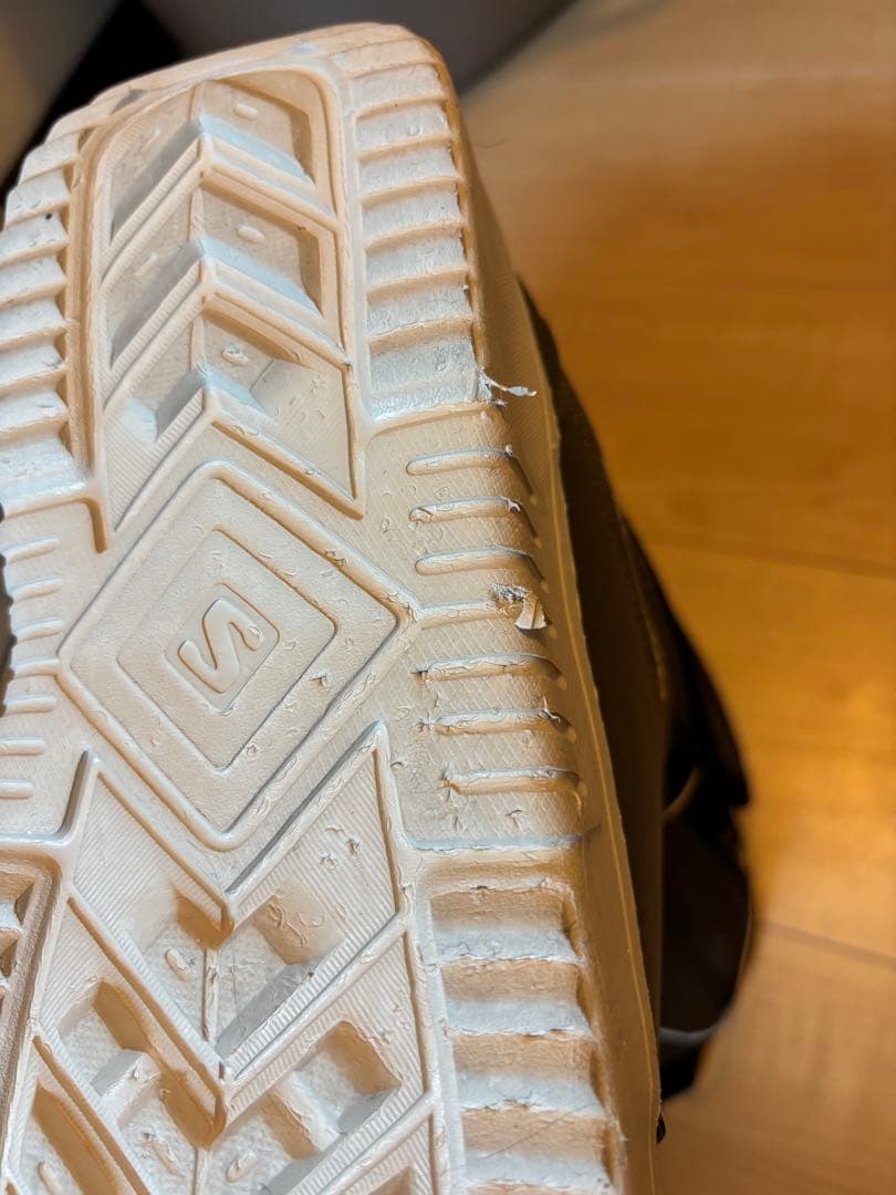 SALOMON スノーボードブーツ