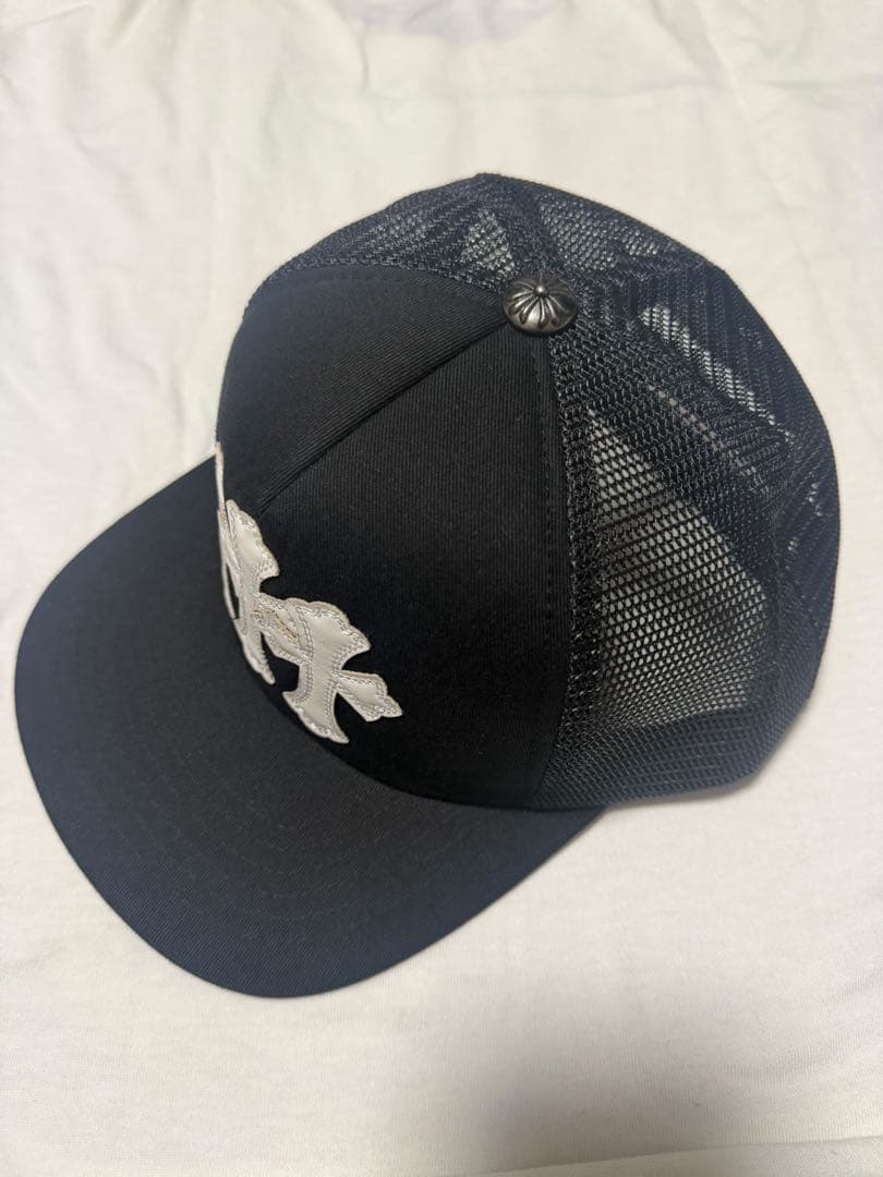 黒 メッシュバック トラッカーキャップ