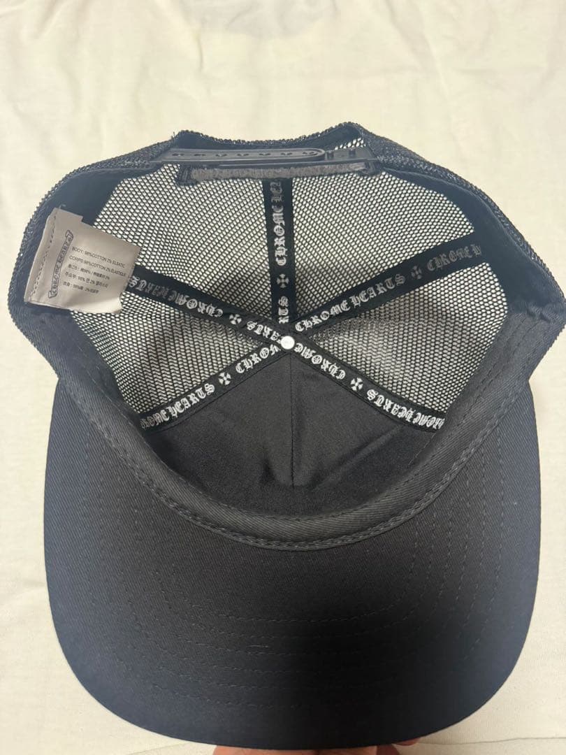 黒 メッシュバック トラッカーキャップ