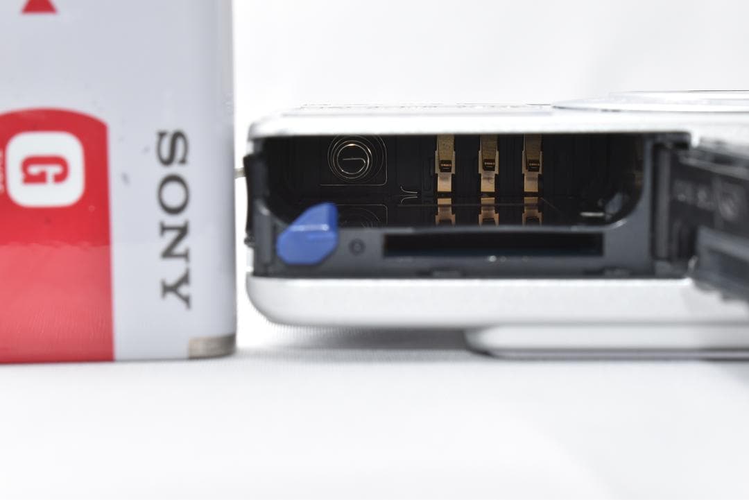 【元箱付】ソニー SONY Cyber-shot DSC-W120 シルバー