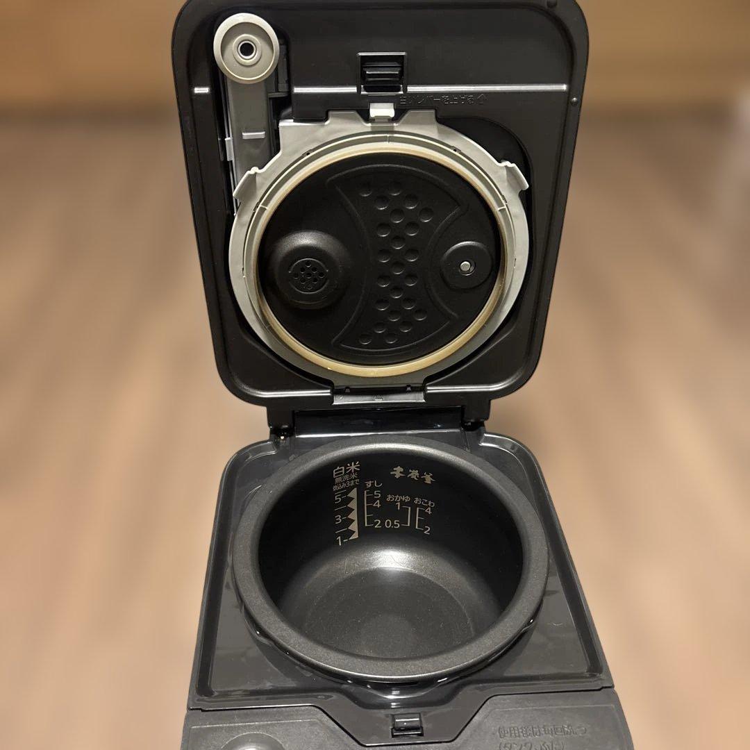 MITSUBISHI NJ-XWB10J本炭釜