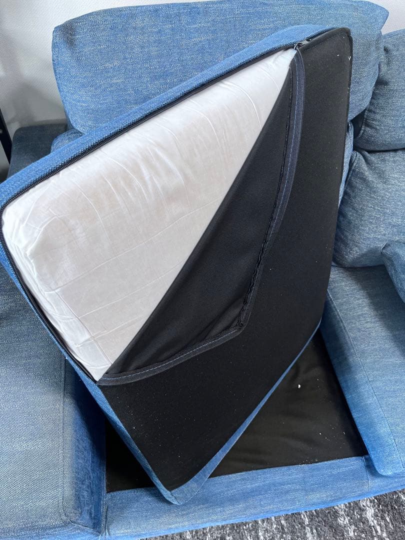 2.5人掛けソファー　関家具　幅145cm✖️奥行87cm