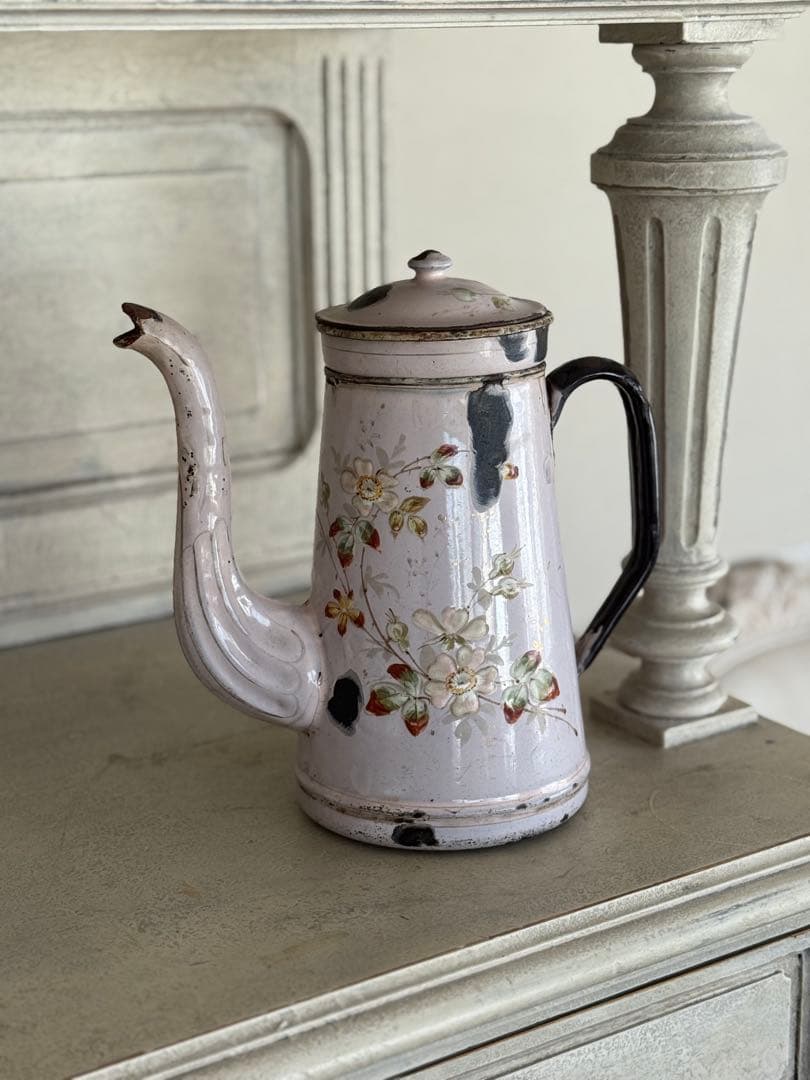 フランスアンティーク薄ピンクバンドペイントのお花柄ホーローコーヒーポット