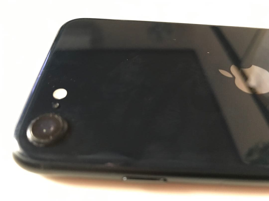 Apple iPhone SE（第3世代） 64GB ミッドナイト SIMフリ