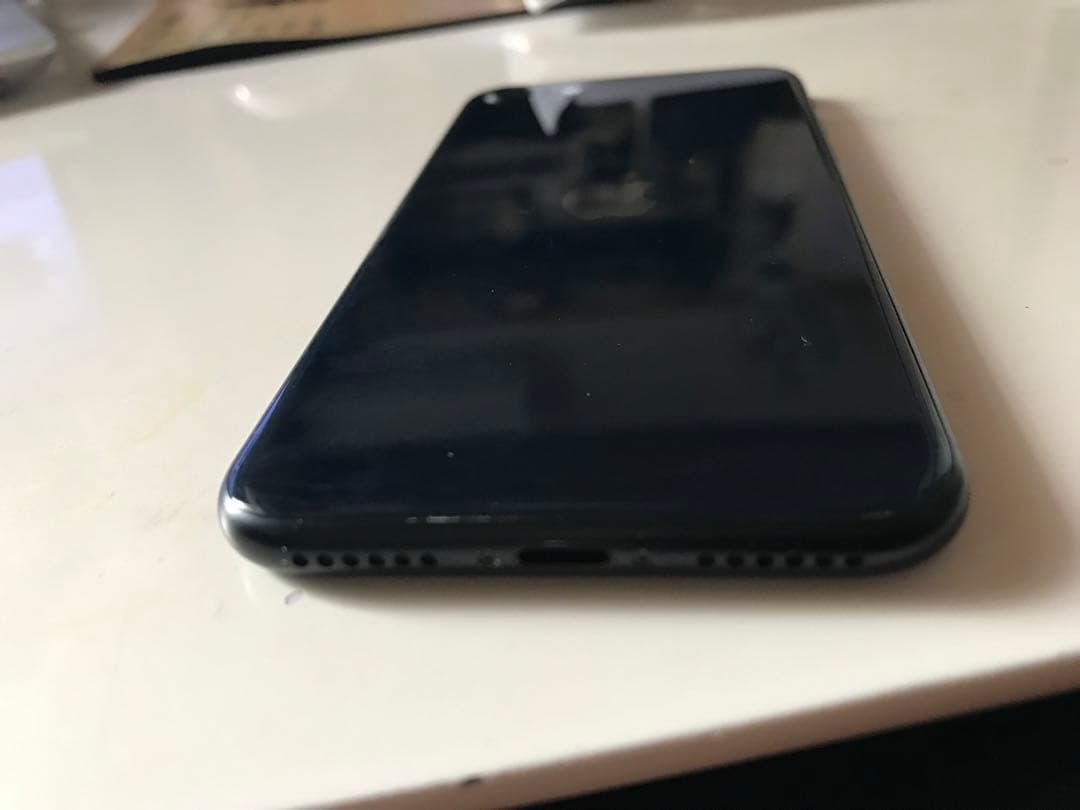 Apple iPhone SE（第3世代） 64GB ミッドナイト SIMフリ