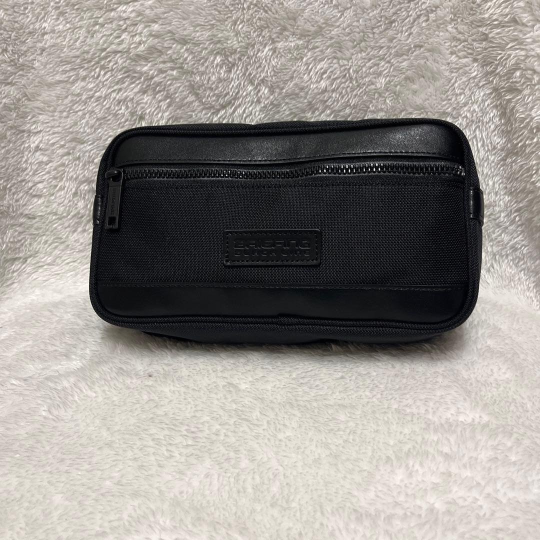 【希少・美品】BRIEFING BLACK LINE ONE ZIP POUCH