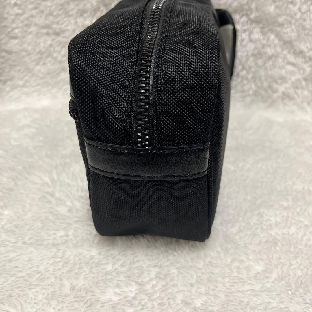 【希少・美品】BRIEFING BLACK LINE ONE ZIP POUCH