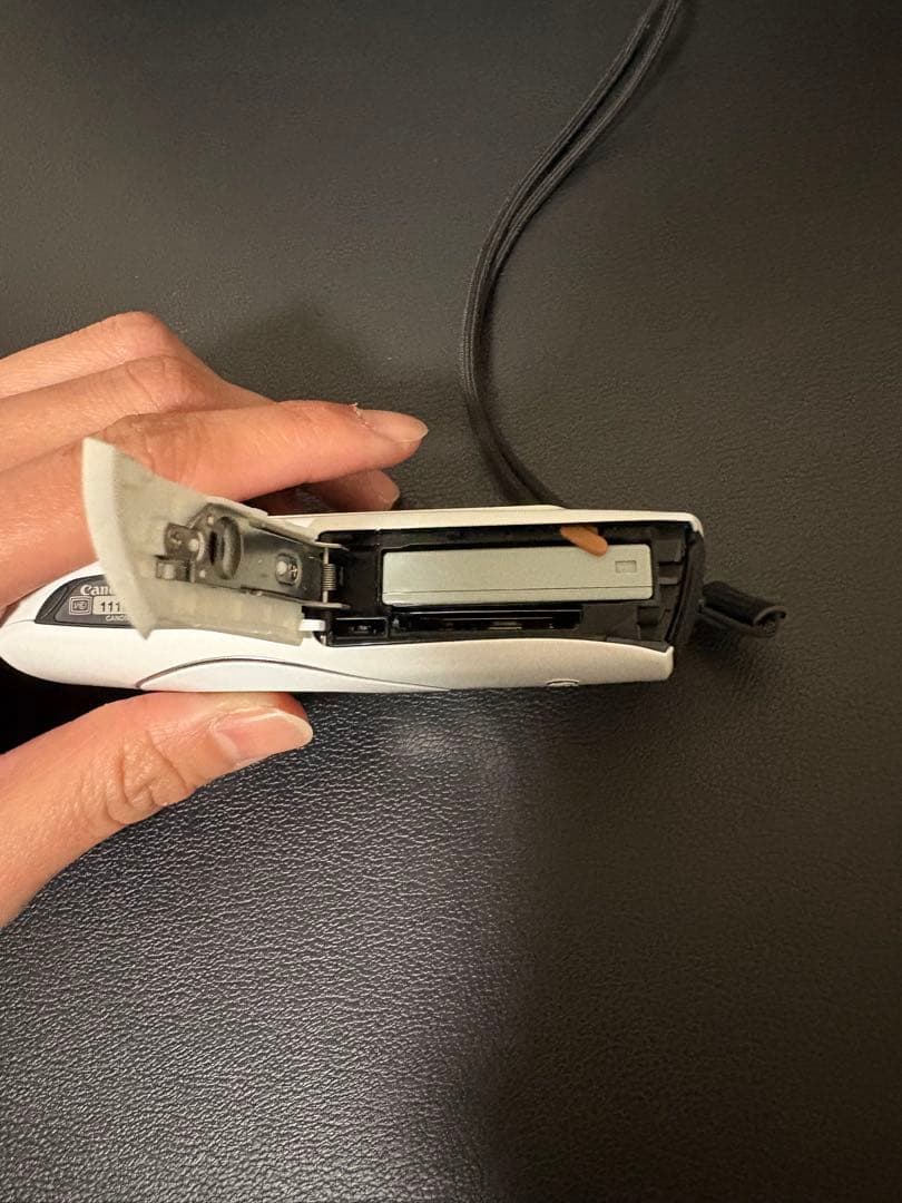 Canon IXY 305 ホワイト コンパクトデジタルカメラ