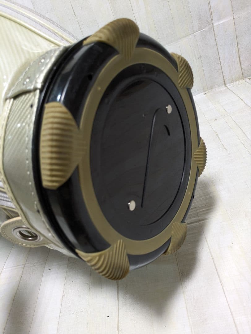 Nike キャディバッグ エナメル　フードカバー付き