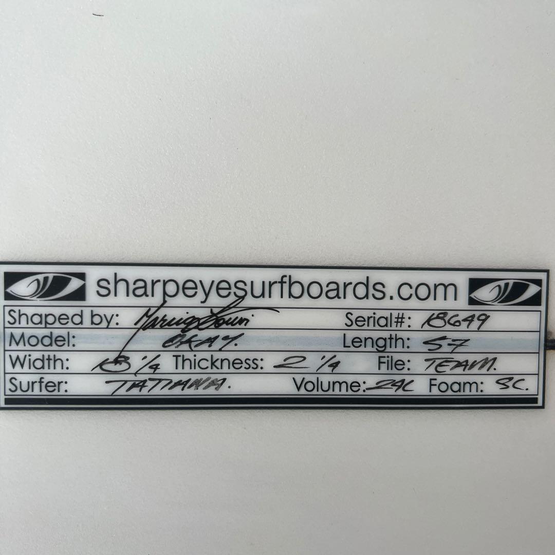 シャープアイOKAY 5’7 タティアナ・ウェストン・ウェブ使用ボード