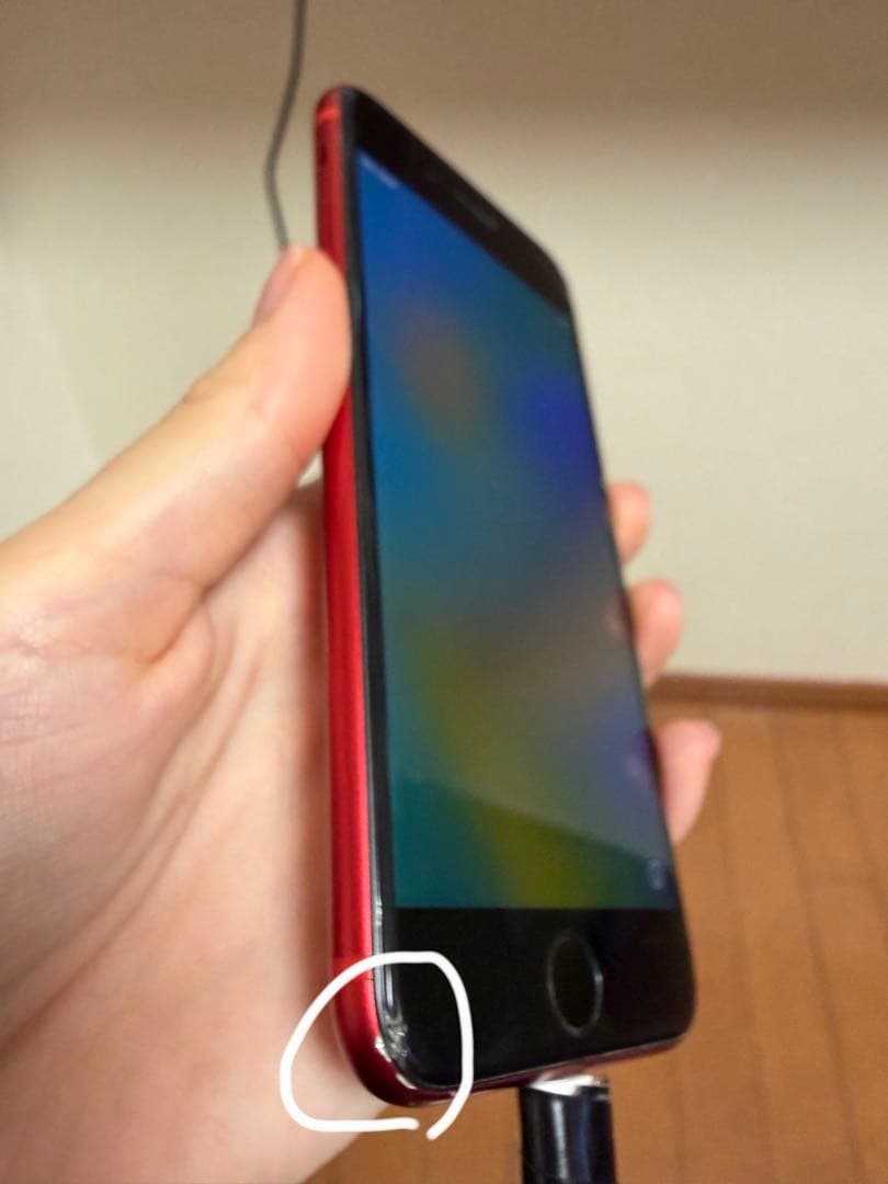 iPhone SE 第二世代 赤色 画面傷あり