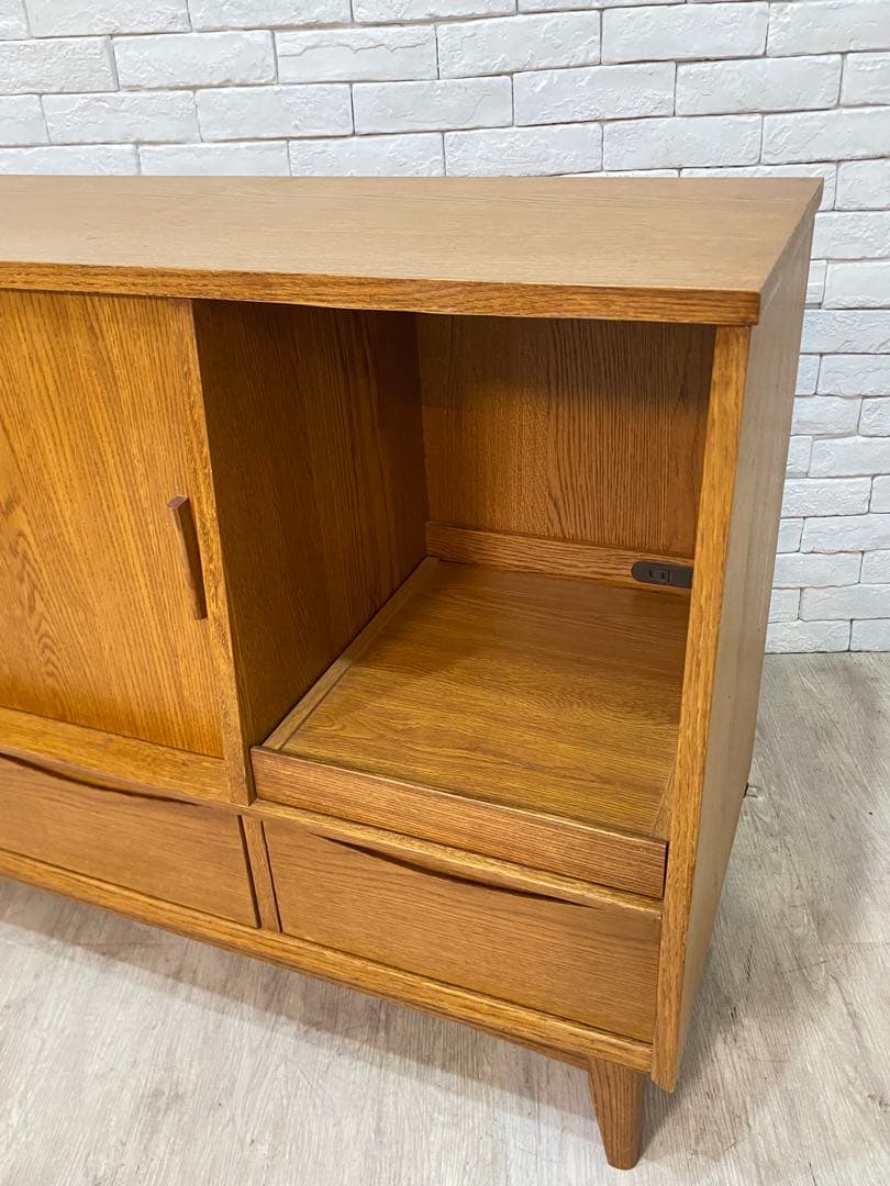 【Floris】キッチンカウンター　ウニコ　食器棚　シグネ　収納棚