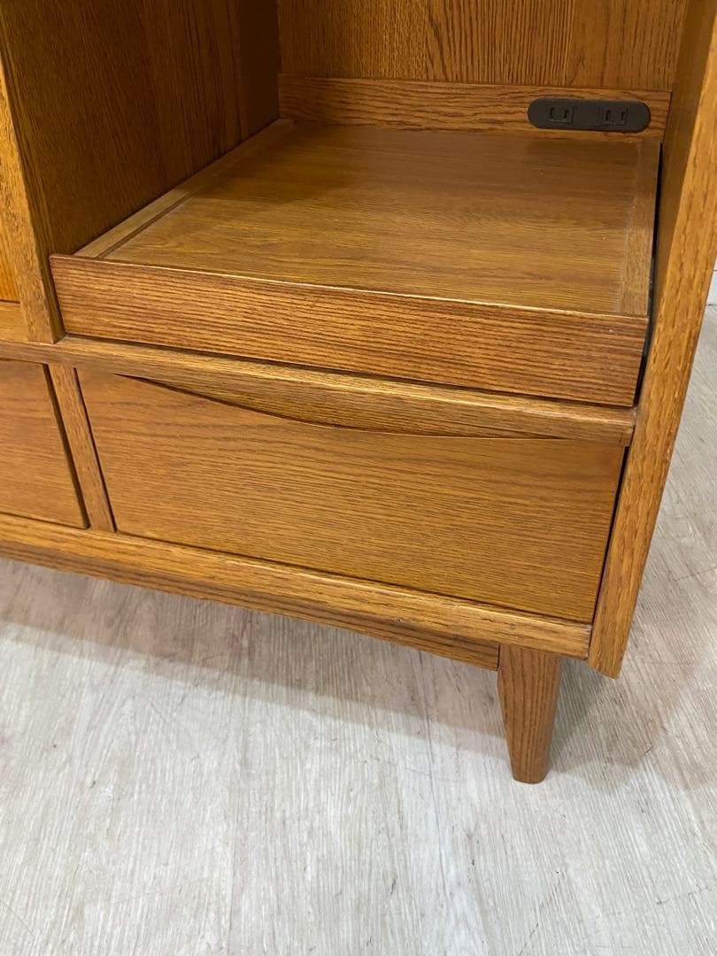 【Floris】キッチンカウンター　ウニコ　食器棚　シグネ　収納棚