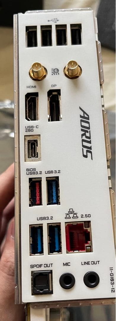 CPU Intel i5-12600KF + B760M AORUS Elite AX