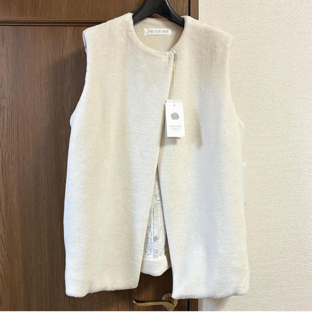 プリスティン フェイクファーノーカラージレ オフホワイト　オーガニックコットン