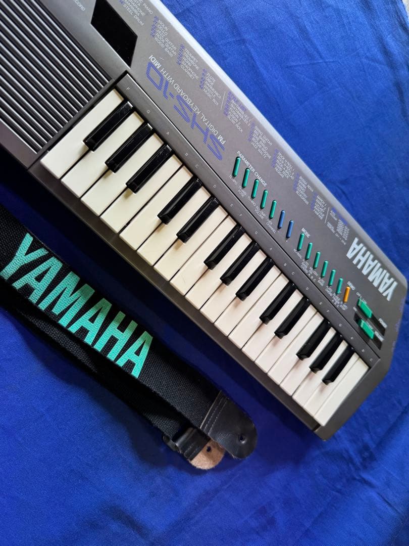 YAMAHA SHS-10S シンセサイザー ショルキー ショルダーキーボード