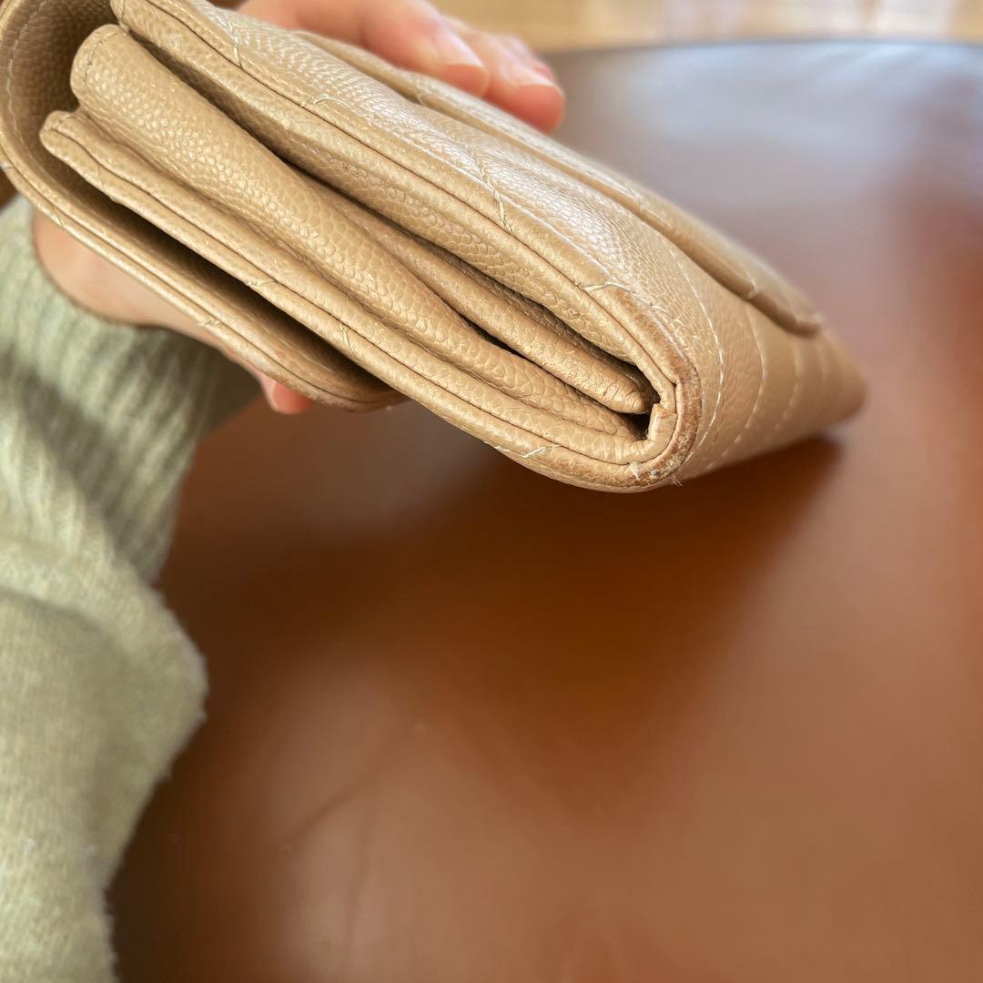 シャネル 長財布 キャビアスキン ベージュ ショルダーストラップ付き