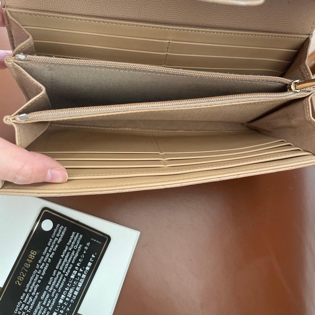 シャネル 長財布 キャビアスキン ベージュ ショルダーストラップ付き