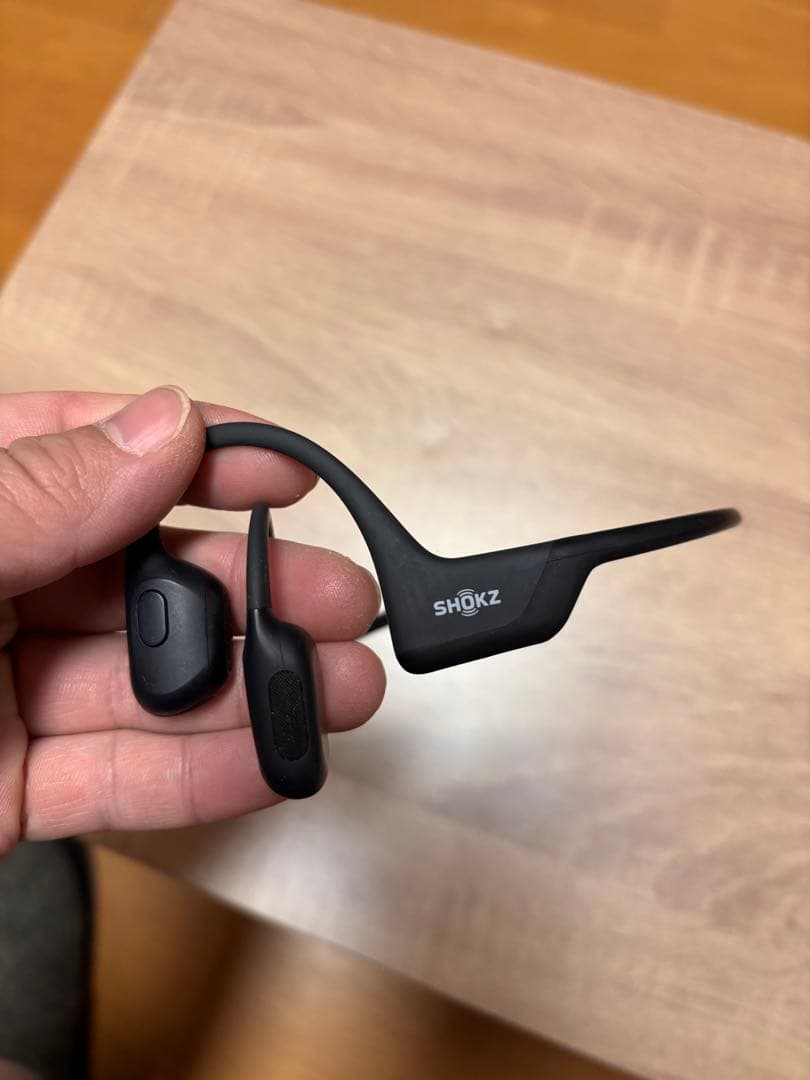 み*や様 【中古】SHOKZ OPENRUN PRO 骨伝導イヤホン ブラック