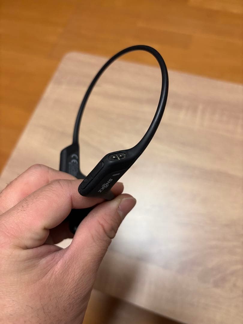 み*や様 【中古】SHOKZ OPENRUN PRO 骨伝導イヤホン ブラック