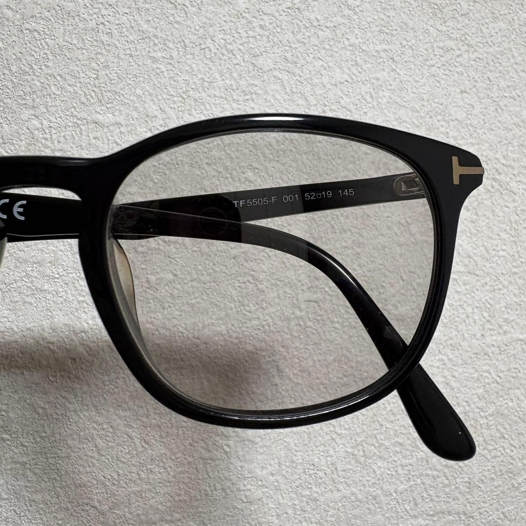 TOM FORD メガネ ケース付き