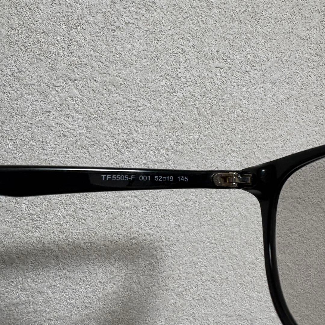 TOM FORD メガネ ケース付き