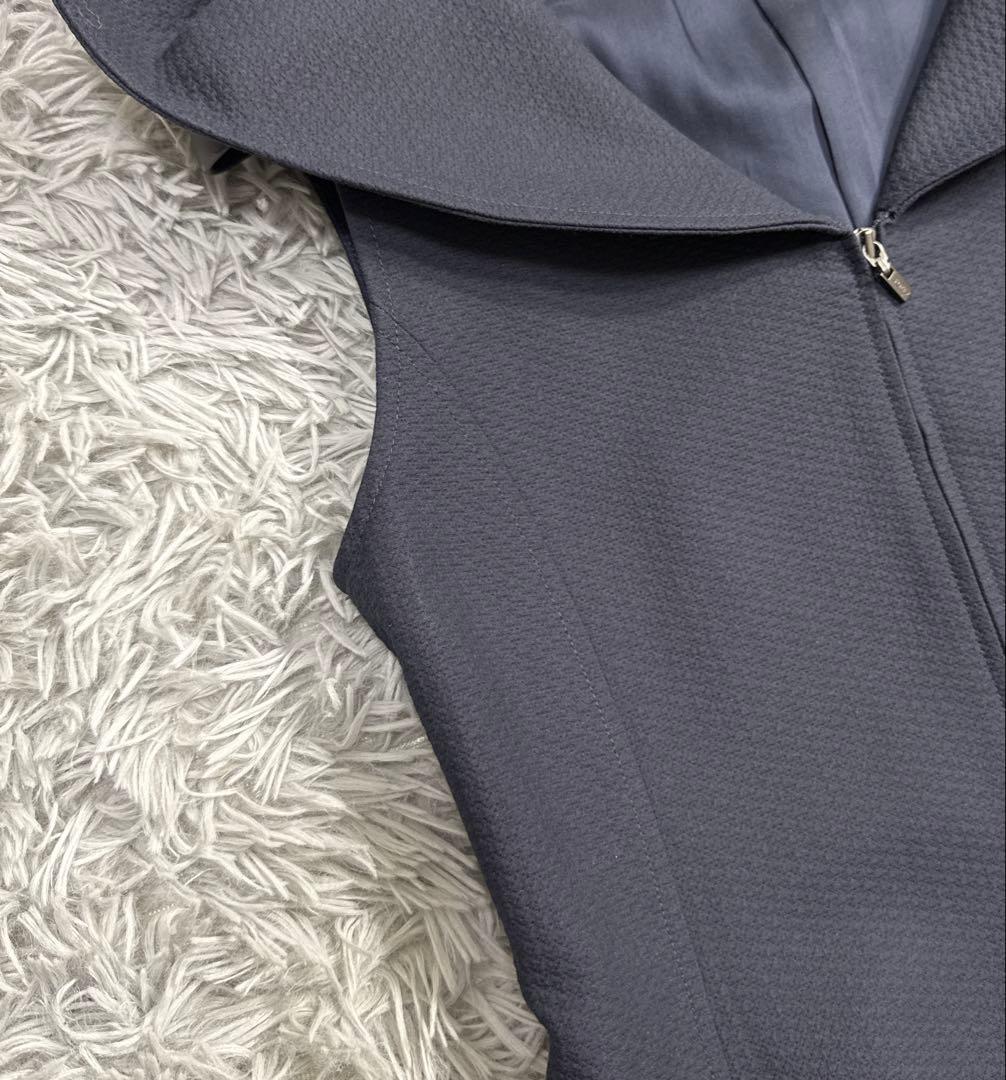 未使用級✨’22年 フォクシー13万 Pippaドレス ジレ ジップ フード