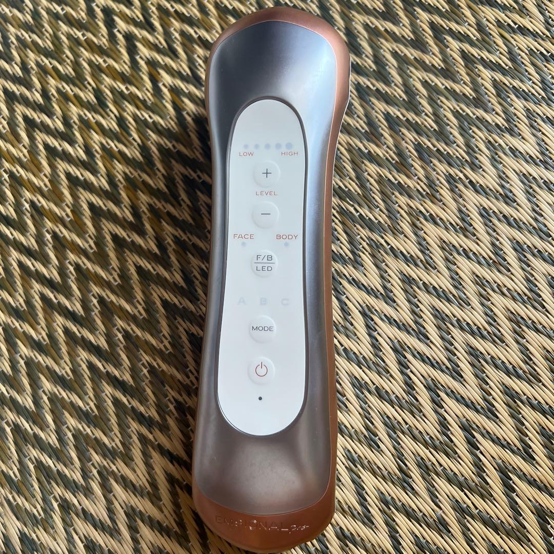 ボディ・フェイスケア SPTM EMSIONALPro