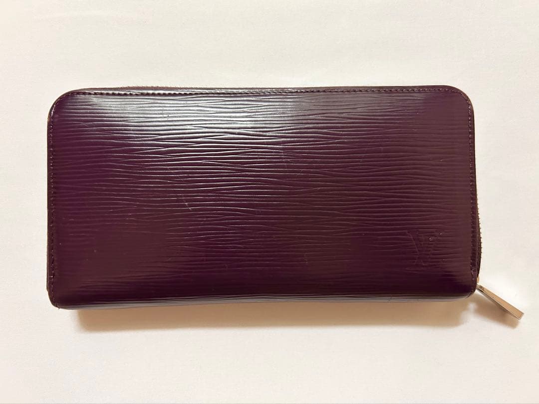 ルイヴィトン　長財布 ジッピーウォレット　エピ　パープル