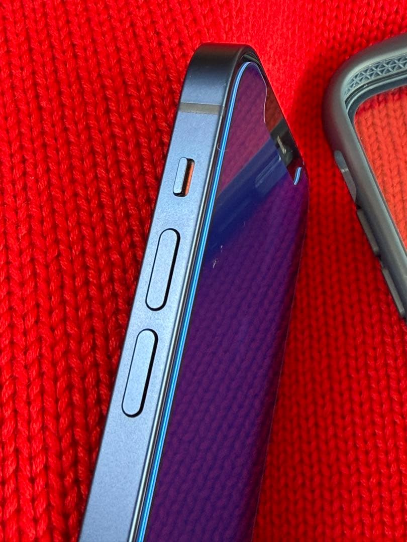 ガ*ウ様 Apple iPhone 12 青