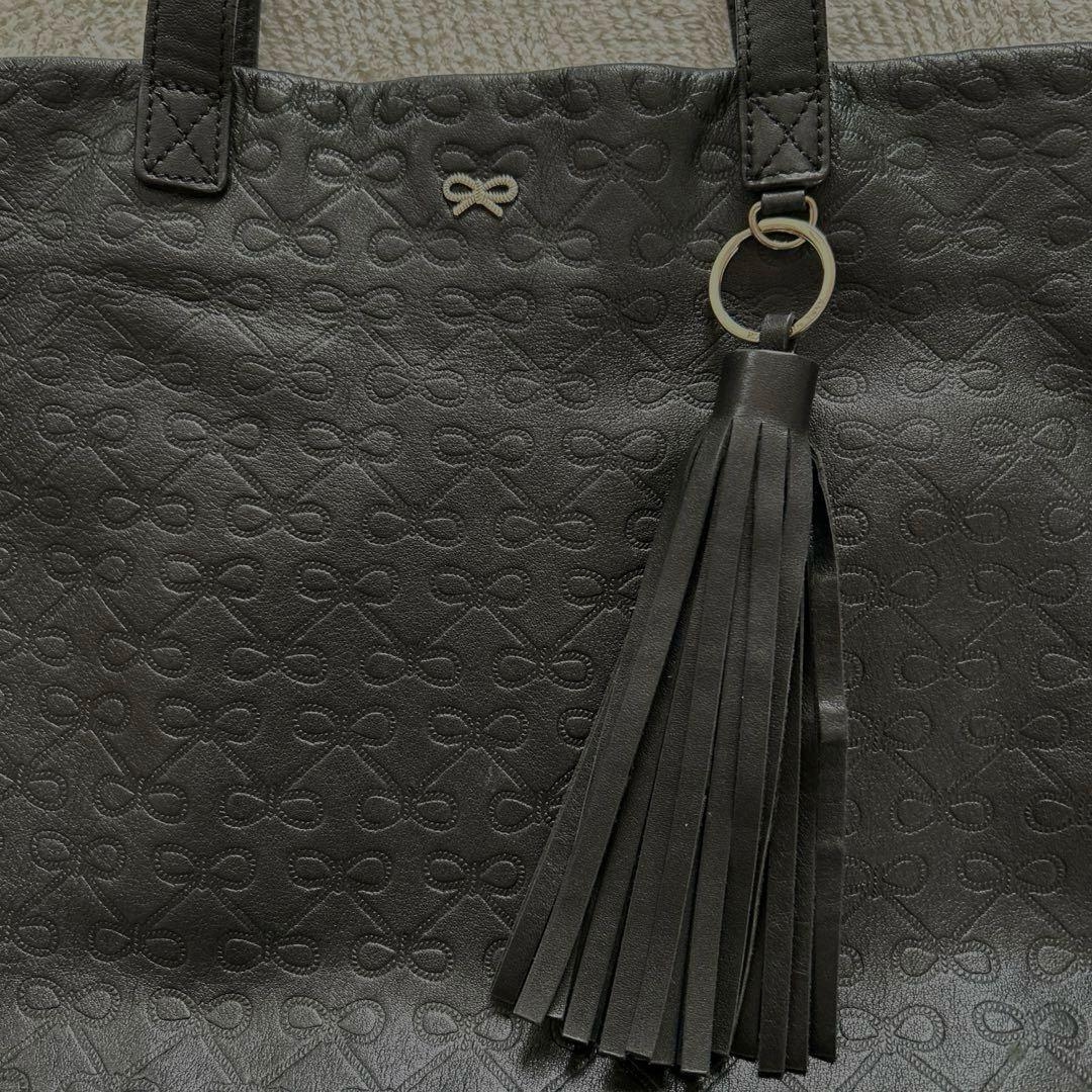 アニヤハインドマーチ　ショルダーバッグ　レザー　ブラック　フリンジトートバッグ