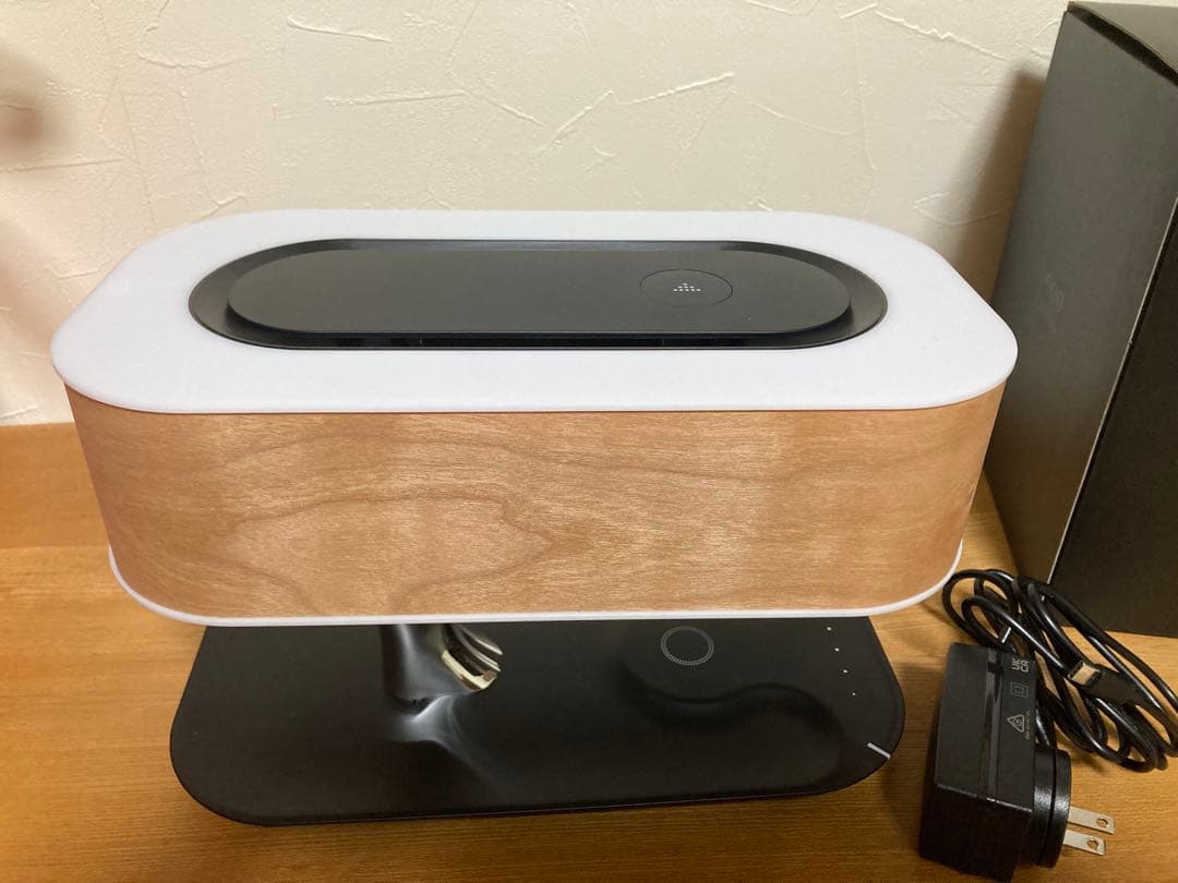 TREE OF LIGHT 充電器付　Bluetoothスピーカー 多機能ランプ