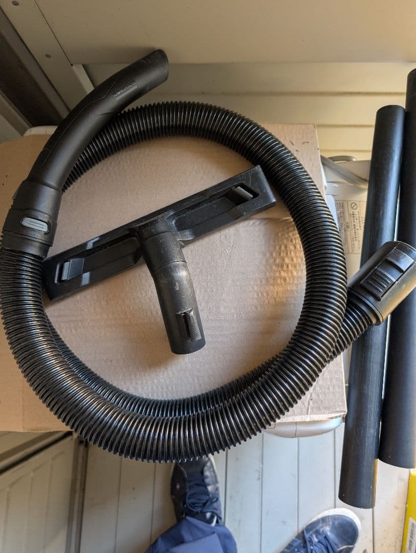 Kärcher（ケルヒャー）乾湿両用バキュームクリーナー WD3ｓ