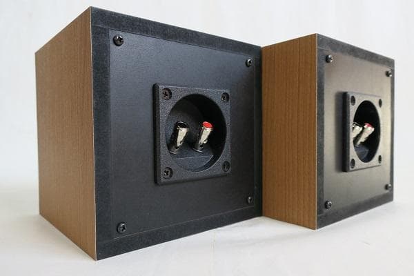 ゆっちゃん★キューブJRスピーカー★3インチフルレンジ 高音質 木目調