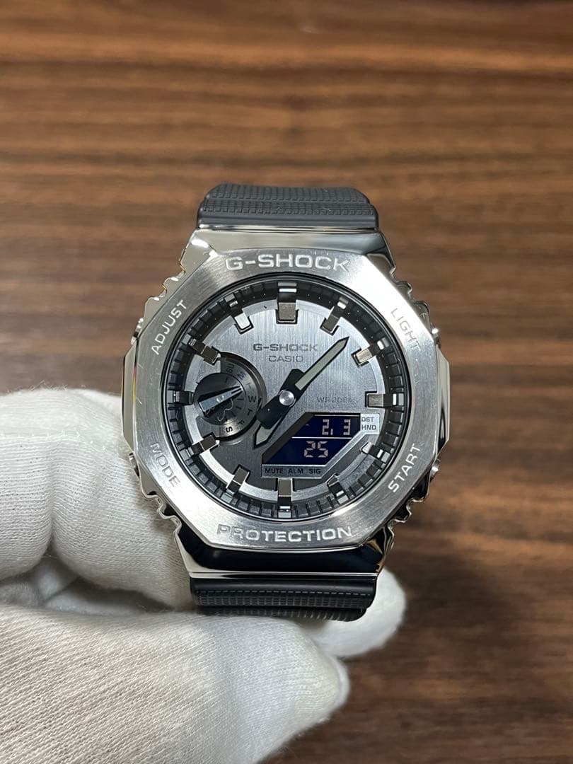 G-SHOCK GM-2100 シルバー 2月3日電池交換済み