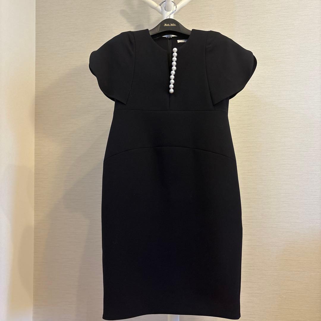 ♡極美品♡ヨーコチャン　ペタルスリーブワンピース