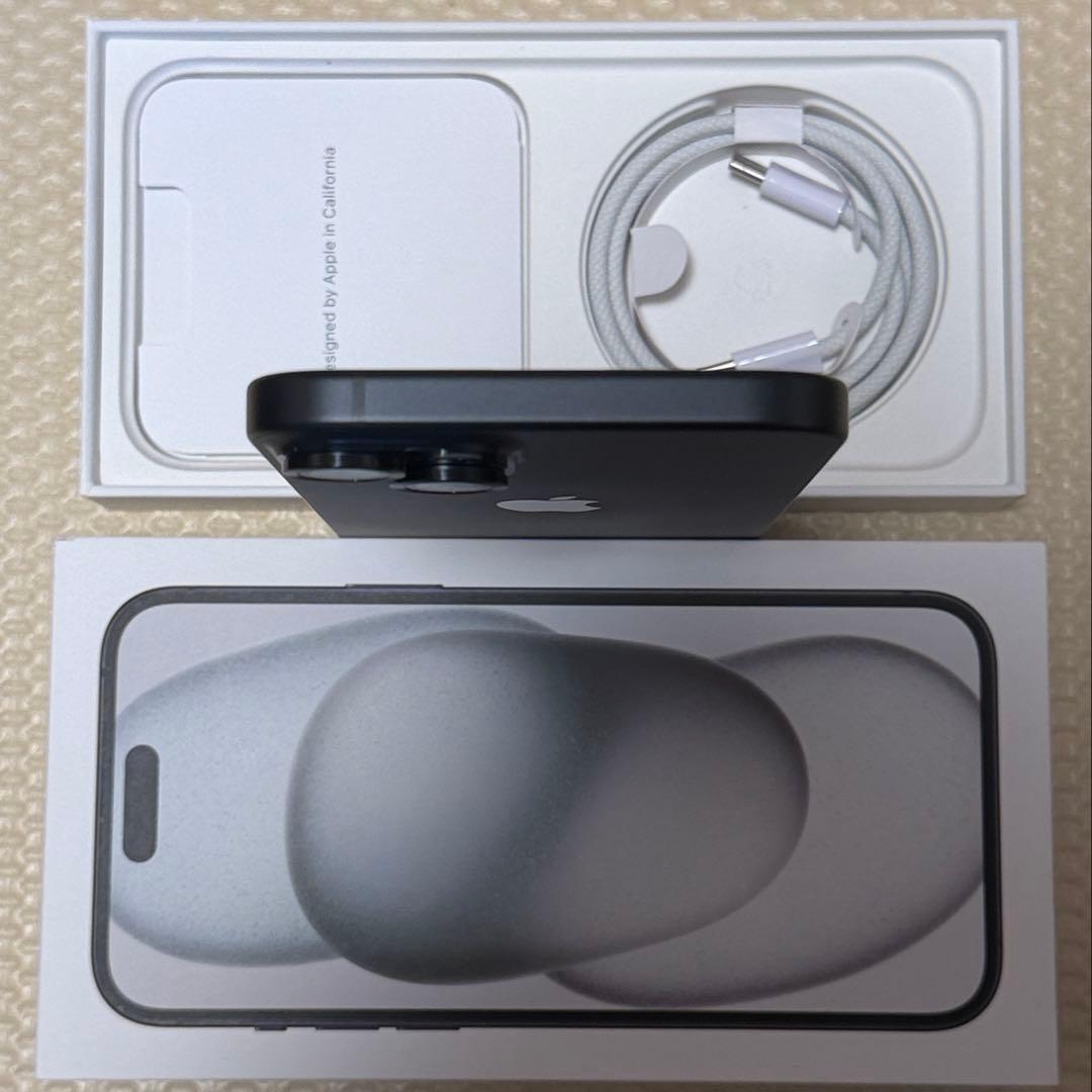 バッテリー100% iPhone15Plus 128GB SIMフリー 本体