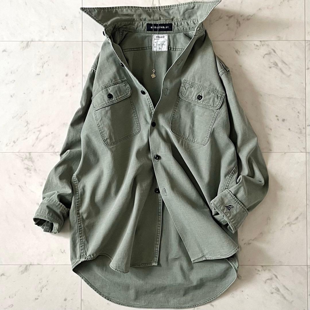 美品＊マディソンブルー ハンプトンシャツ サイズ01 カーキ 長袖 ロゴ刺繍