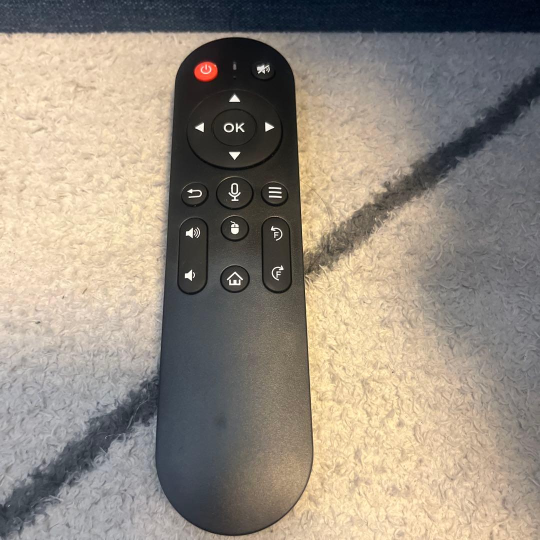 MAGCUBIC L018プロジェクター本体 ホワイト