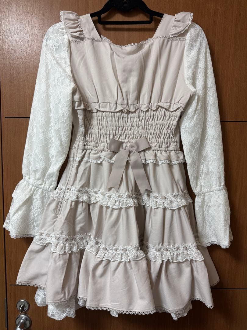 LIZLISA プリンセススリーブワンピース