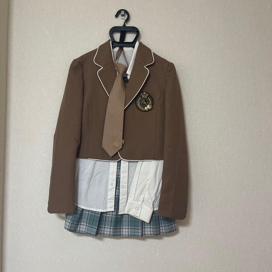 レピピアルマリオ　卒服　Mサイズ