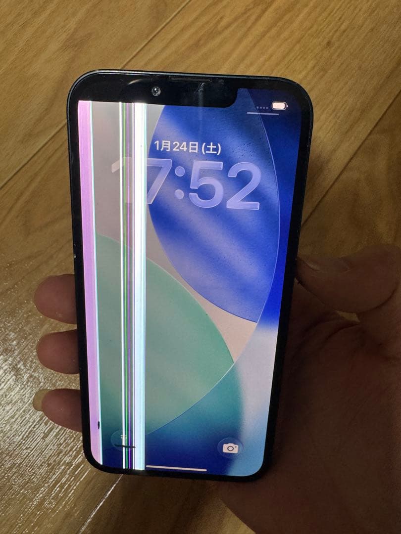 iPhone 13 Simフリー