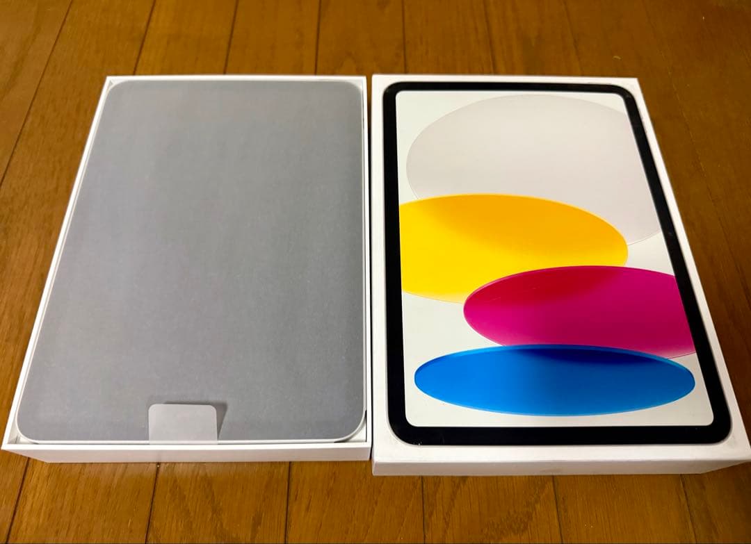 iPad 第10世代 64GB シルバー箱・付属品付き