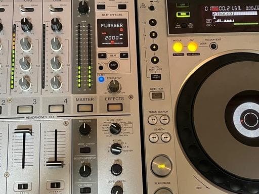 1*0様 CDJ-850×2台とDJM-700のセット