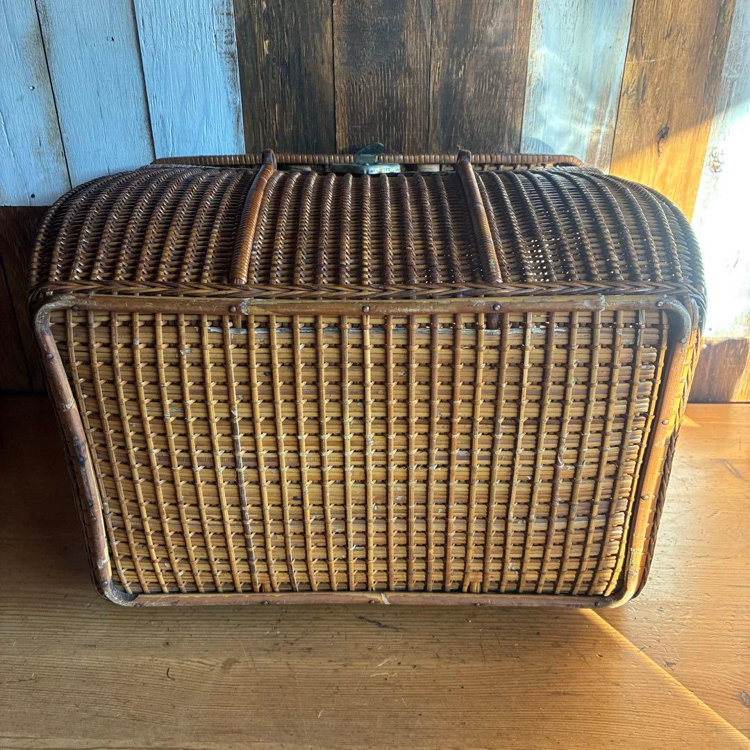 ラタン 蓋付きバスケット